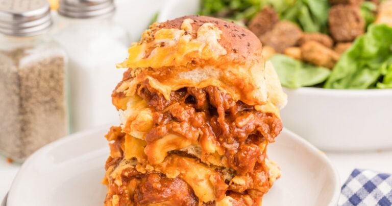 BBQ Pulled Pork Mac & Cheese Sliders
